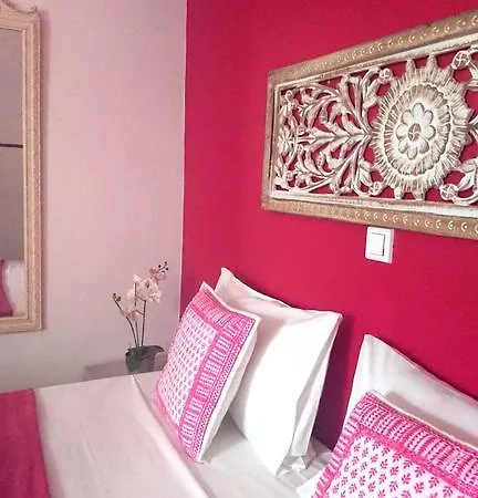 Elkaza Fira (Santorini)