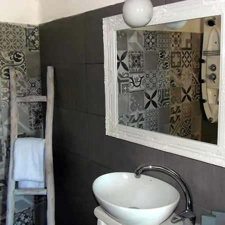 Elkaza Villa Fira (Santorini)